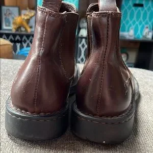Born | Shoes | Born Mens Brown Leather Chelsea Boots Size 5  display picture 3